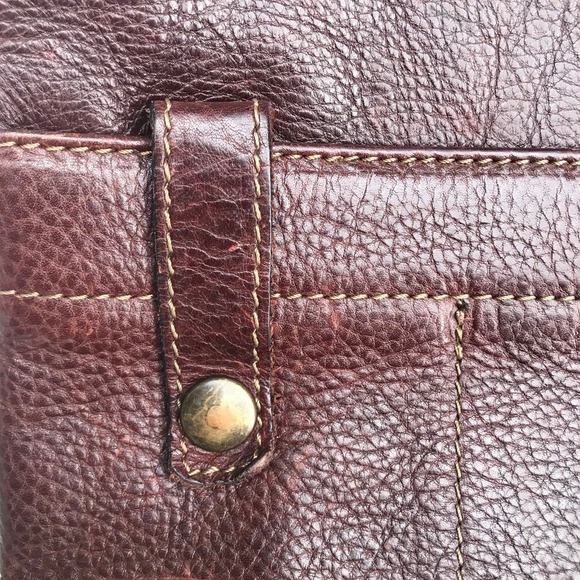 Lanchas Paris Brown Leather Crossbody - Picture 9 of 12